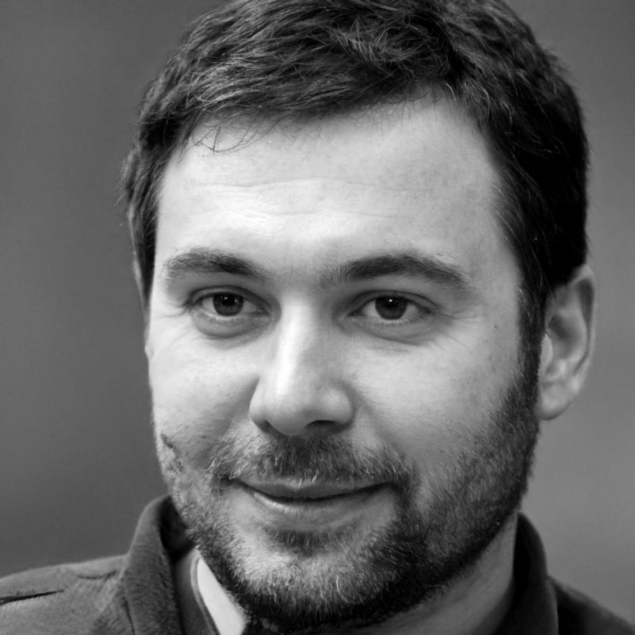 Portrait of Casimir Zephyr, financial analyst